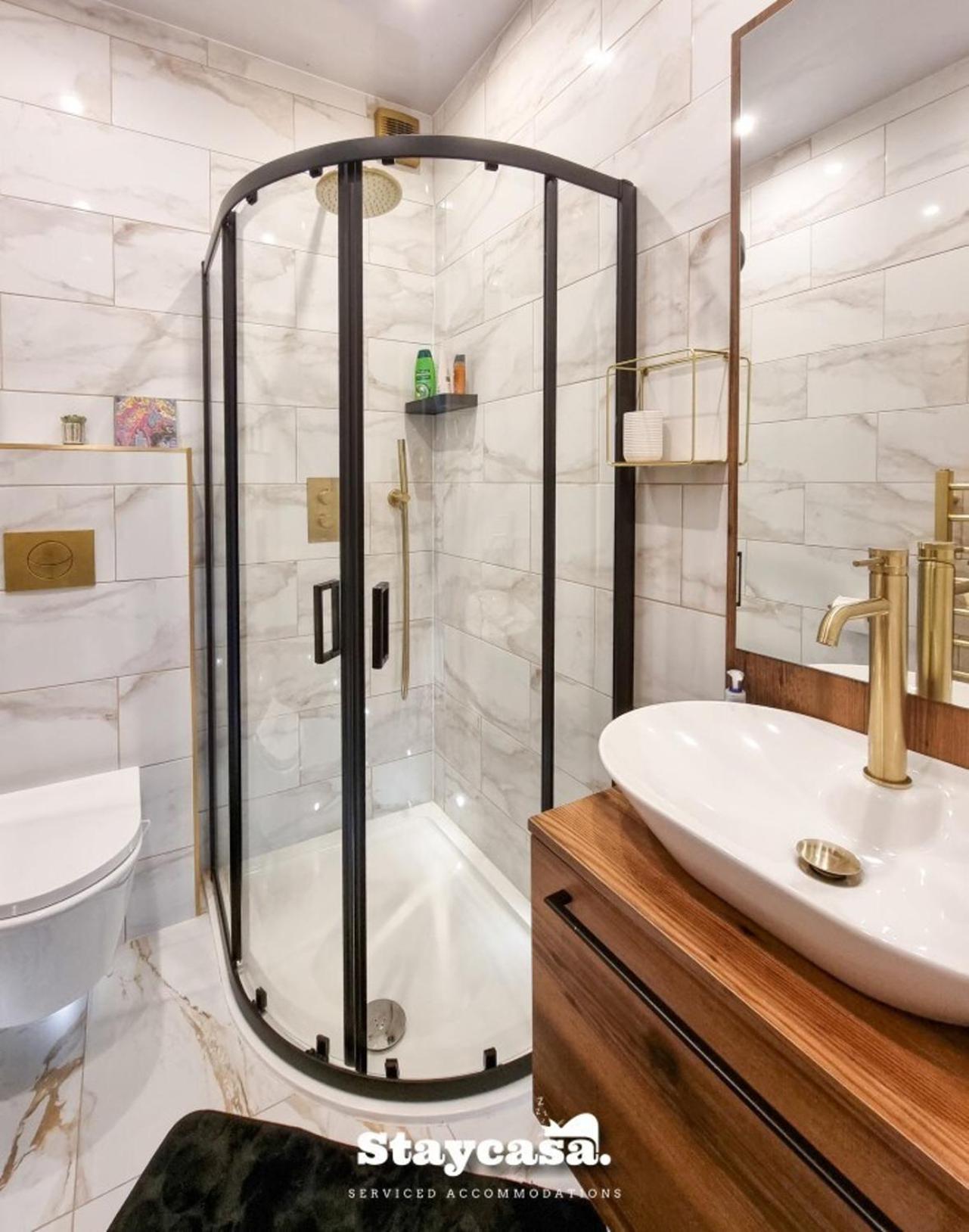 Clarence Co-Living - Private Room Self-Cater Manchester Buitenkant foto