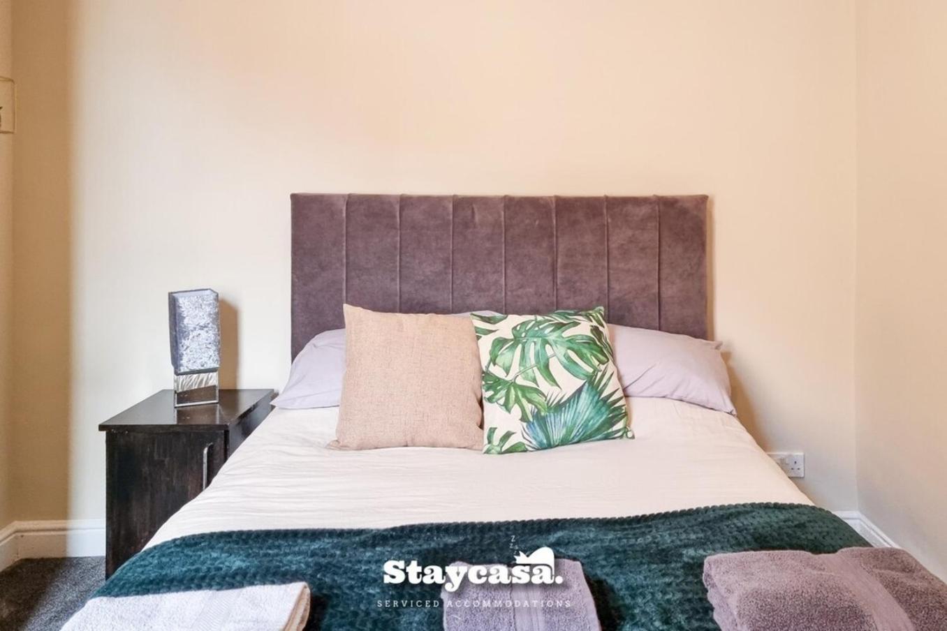 Clarence Co-Living - Private Room Self-Cater Manchester Buitenkant foto