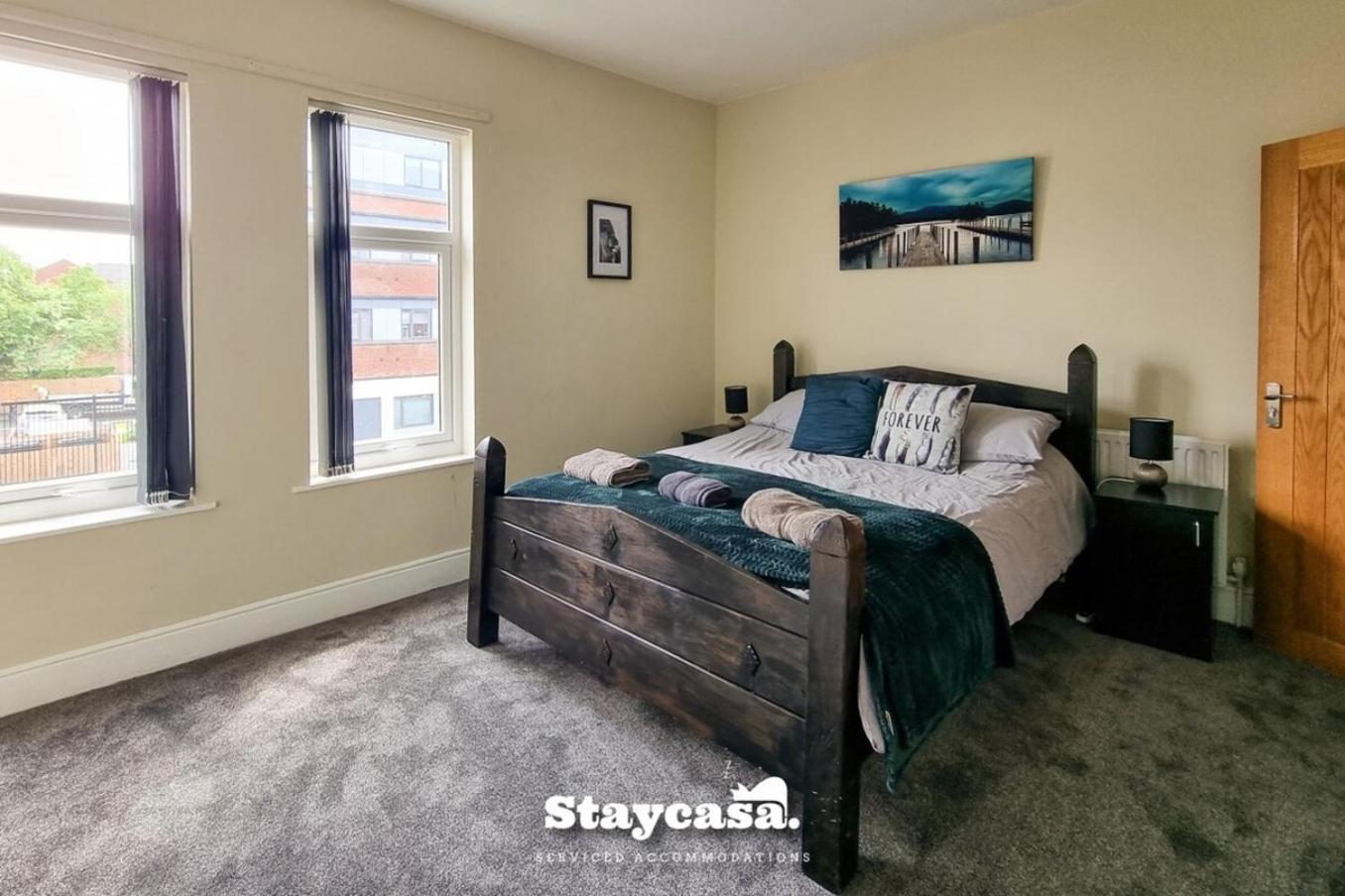 Clarence Co-Living - Private Room Self-Cater Manchester Buitenkant foto