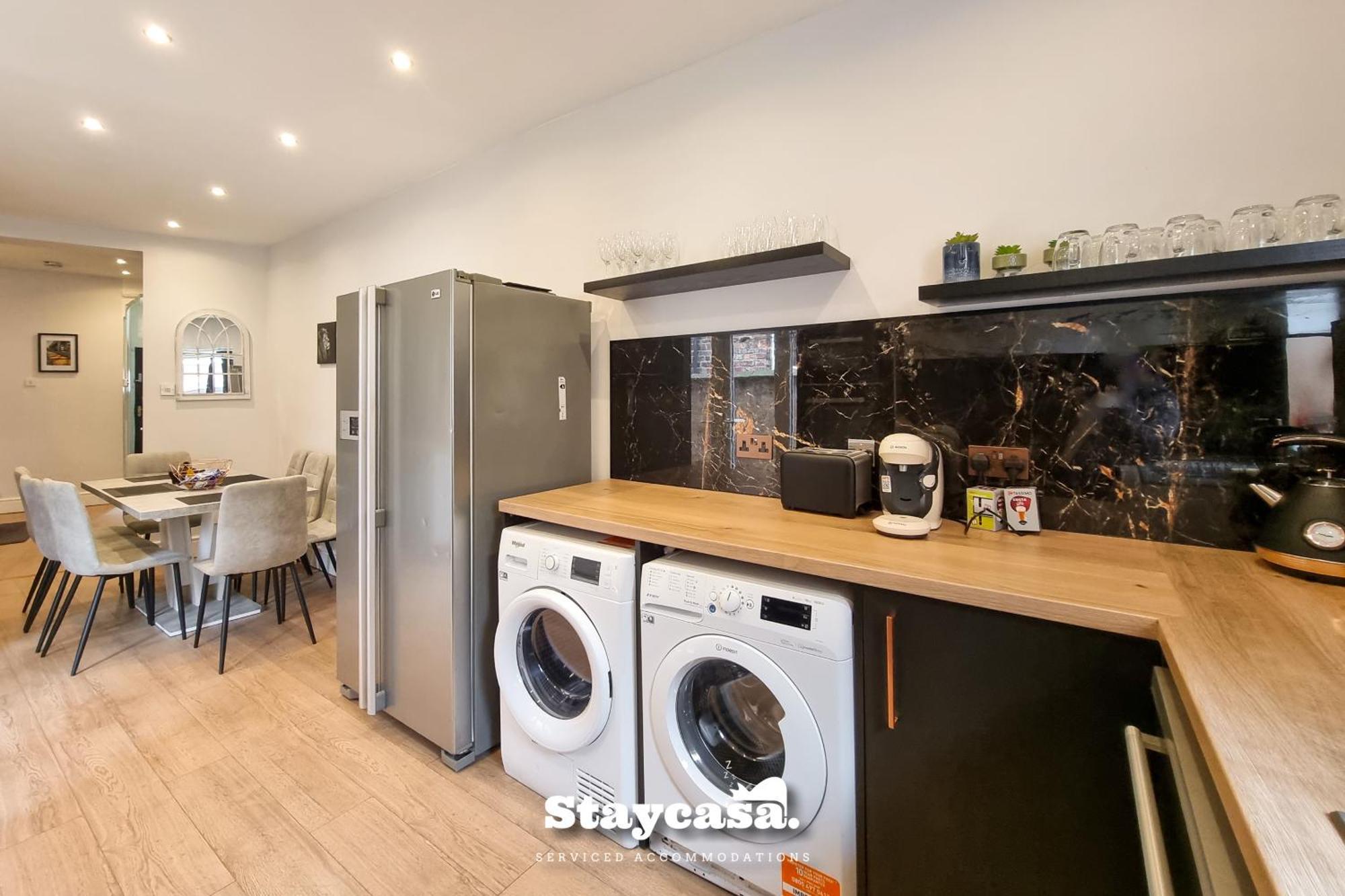 Clarence Co-Living - Private Room Self-Cater Manchester Buitenkant foto